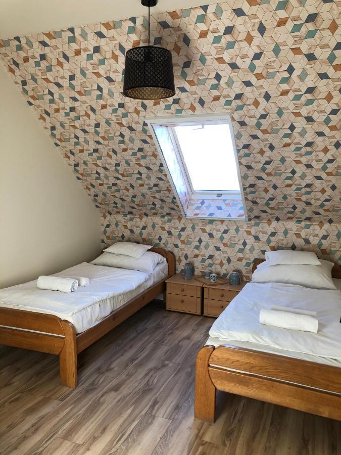 Szekely Fogado Self Check In Hotel Guesthouse Tunyogmatolcs Exteriör bild